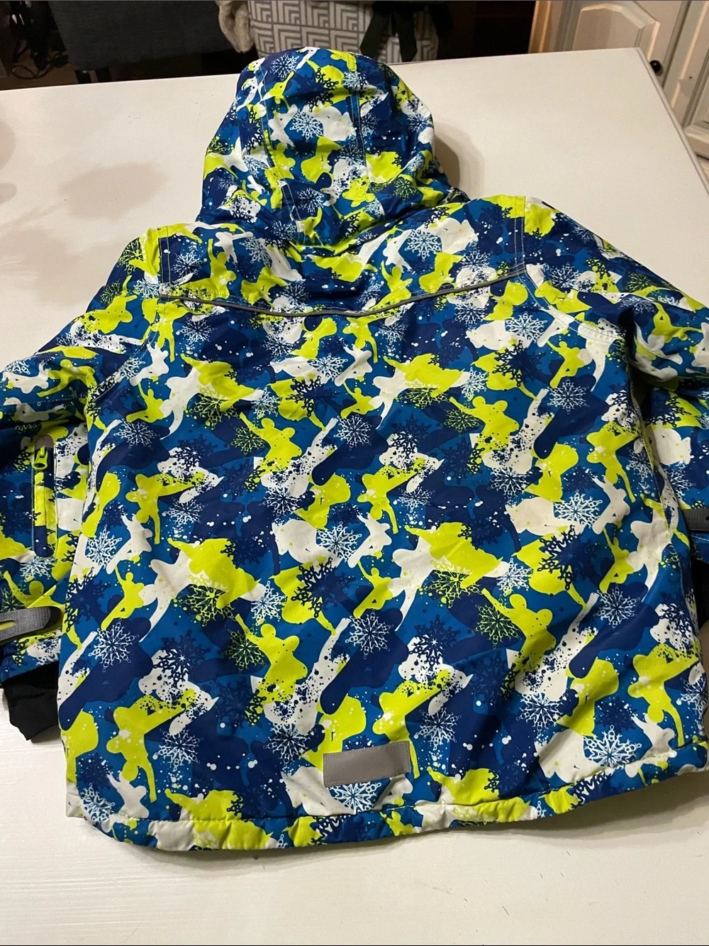 Phibee colorful winter coat removable hood size 5-6